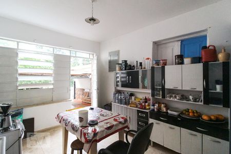 Casa à venda com 38m², 2 quartos e 3 vagasCozinha