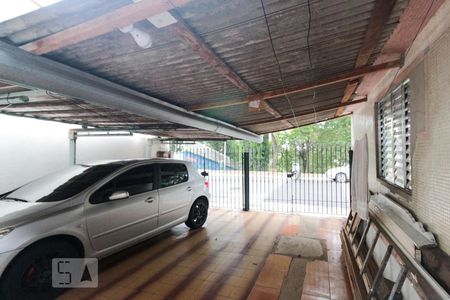 Casa à venda com 38m², 2 quartos e 3 vagasGaragem