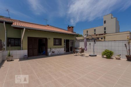 Casa para alugar com 280m², 3 quartos e 2 vagas Casa para alugar com 280m², 3 quartos e 2 vagasTerraço