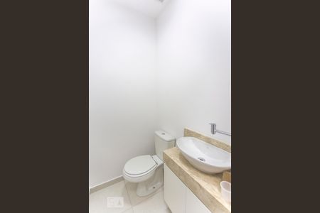 Lavabo de apartamento para alugar com 3 quartos, 118m² em Baeta Neves, São Bernardo do Campo