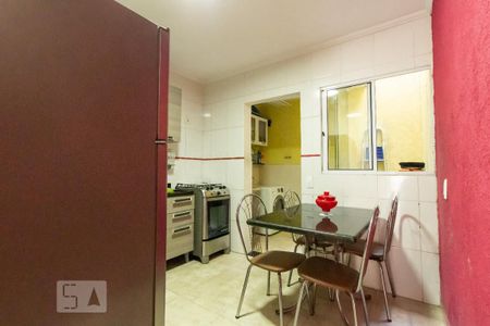 Casa de condomínio para alugar com 75m², 2 quartos e 1 vagaCozinha