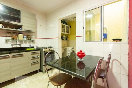 Casa de condomínio para alugar com 75m², 2 quartos e 1 vagaCozinha