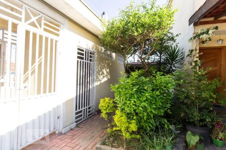 Casa de condomínio para alugar com 75m², 2 quartos e 1 vagaEntrada