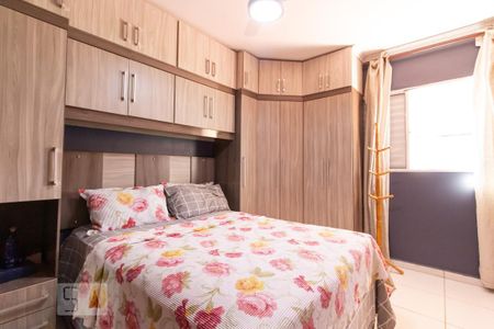 Casa de condomínio para alugar com 75m², 2 quartos e 1 vagaQuarto 1