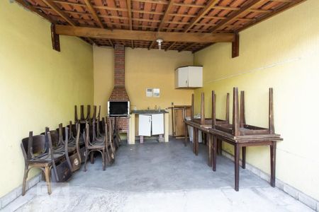 Casa de condomínio para alugar com 75m², 2 quartos e 1 vagaChurrasqueira