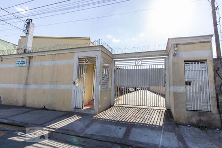 Casa de condomínio para alugar com 75m², 2 quartos e 1 vagaFachada