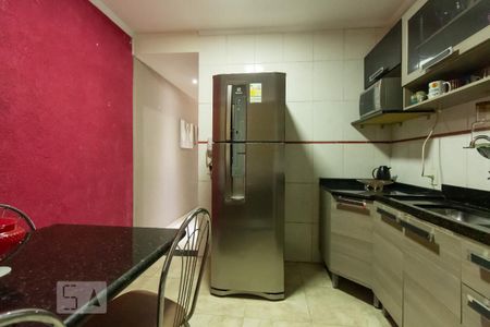 Casa de condomínio para alugar com 75m², 2 quartos e 1 vagaCozinha