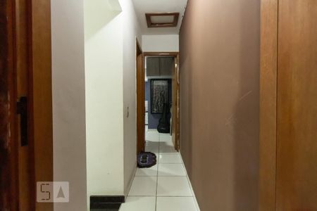 Casa de condomínio para alugar com 75m², 2 quartos e 1 vagaCorredor