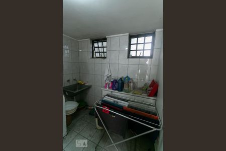 Casa à venda com 320m², 4 quartos e 3 vagas Casa à venda com 320m², 4 quartos e 3 vagasArea de Serviço