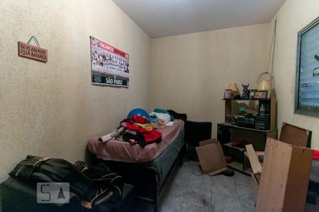 Casa à venda com 320m², 4 quartos e 3 vagas Casa à venda com 320m², 4 quartos e 3 vagasQuarto 4