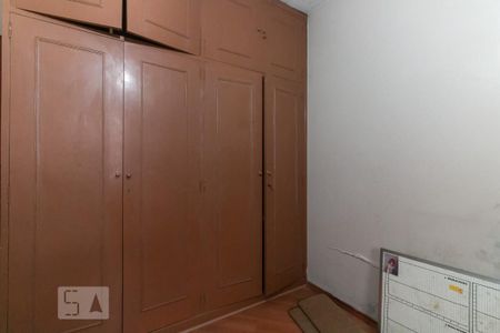 Casa à venda com 320m², 4 quartos e 3 vagas Casa à venda com 320m², 4 quartos e 3 vagasQuarto 1