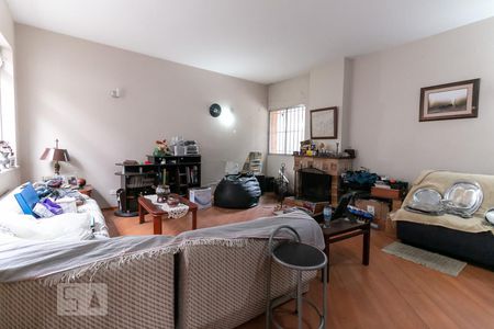 Sala de casa à venda com 4 quartos, 320m² em Jardim Prudência, São Paulo