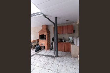 Casa à venda com 320m², 4 quartos e 3 vagas Casa à venda com 320m², 4 quartos e 3 vagasChurrasqueira