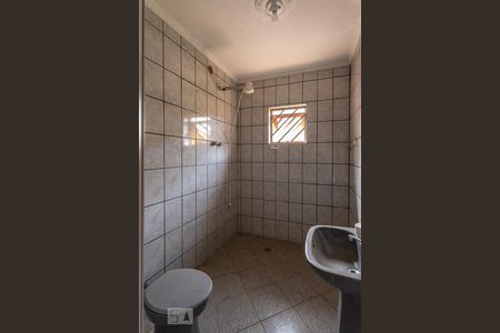 Casa à venda com 250m², 4 quartos e 5 vagas Casa à venda com 250m², 4 quartos e 5 vagasBanheiro