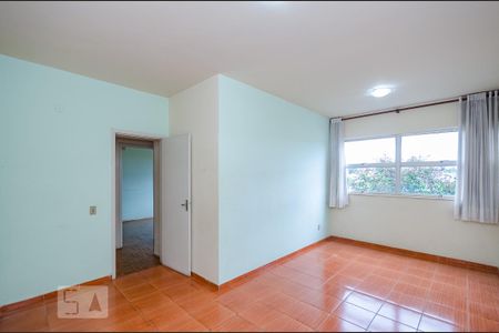 Apartamento para alugar com 3 quartos, 85m² em Carlos Prates, Belo Horizonte