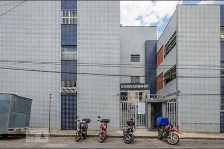 Fachada de apartamento para alugar com 3 quartos, 85m² em Carlos Prates, Belo Horizonte