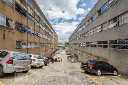 Garagem de apartamento para alugar com 3 quartos, 85m² em Carlos Prates, Belo Horizonte