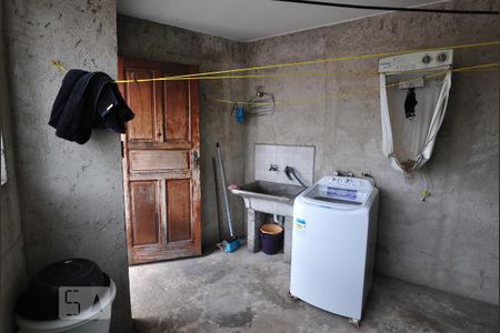 Casa à venda com 280m², 5 quartos e 6 vagasÁrea de serviço