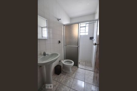 Casa à venda com 280m², 5 quartos e 6 vagasBanheiro