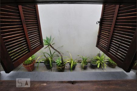 Casa à venda com 280m², 5 quartos e 6 vagasQuarto 1 - Vista