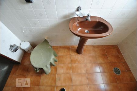 Casa à venda com 280m², 5 quartos e 6 vagasBanheiro Superior