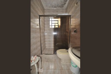 Casa à venda com 280m², 5 quartos e 6 vagasQuarto 2 - Suíte