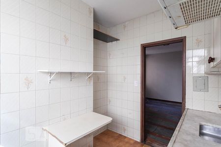 Apartamento para alugar com 64m², 2 quartos e 1 vagaCozinha