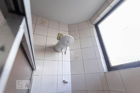 Apartamento para alugar com 64m², 2 quartos e 1 vagaBanheiro social
