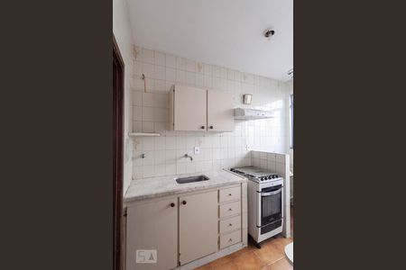 Apartamento para alugar com 64m², 2 quartos e 1 vagaCozinha