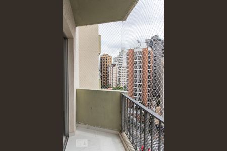 Apartamento para alugar com 35m², 1 quarto e 1 vaga Apartamento para alugar com 35m², 1 quarto e 1 vagaVaranda