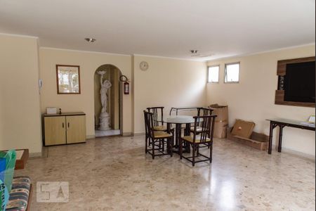 Apartamento para alugar com 35m², 1 quarto e 1 vaga Apartamento para alugar com 35m², 1 quarto e 1 vagaSalão de festas