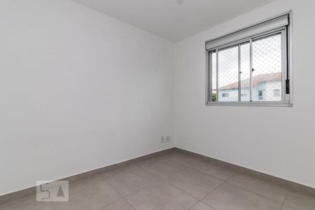 Dormitório de apartamento à venda com 2 quartos, 45m² em Vila Nova, Porto Alegre