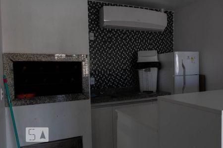 Apartamento à venda com 45m², 2 quartos e 1 vaga Apartamento à venda com 45m², 2 quartos e 1 vagaÁrea comum - Salão de festas