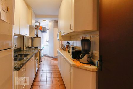 Apartamento para alugar com 95m², 3 quartos e 2 vagas Apartamento para alugar com 95m², 3 quartos e 2 vagasCozinha