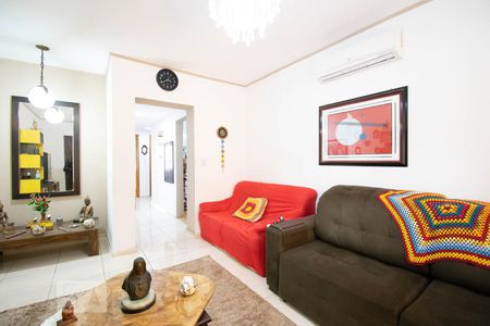 Sala de Estar de casa à venda com 2 quartos, 108m² em Camaquã, Porto Alegre