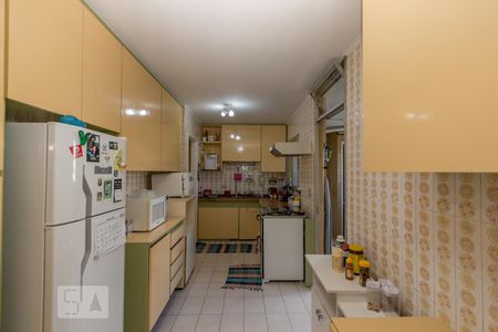 Apartamento para alugar com 140m², 4 quartos e 2 vagasCozinha