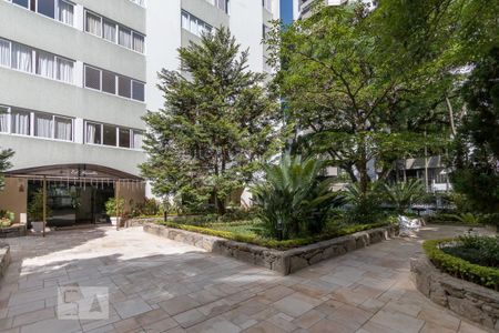 Apartamento para alugar com 140m², 4 quartos e 2 vagasEntrada