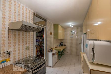 Apartamento para alugar com 140m², 4 quartos e 2 vagasCozinha