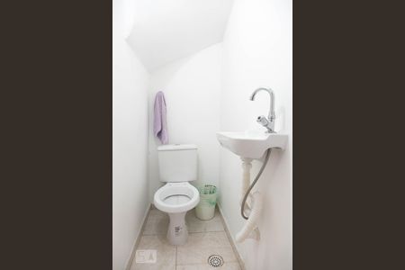 Lavabo de casa de condomínio à venda com 2 quartos, 60m² em Limoeiro, São Paulo