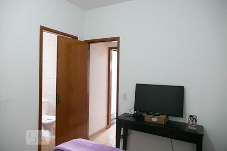 Casa de condomínio à venda com 60m², 2 quartos e 1 vagaSuíte 2