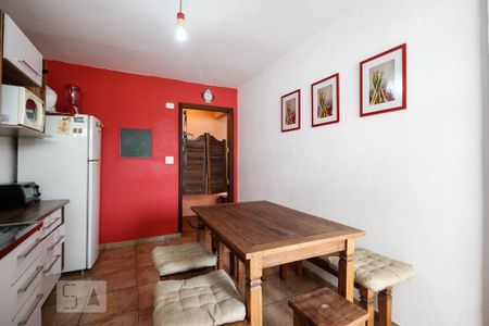 Apartamento à venda com 69m², 2 quartos e 1 vagaCozinha