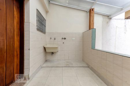 Casa à venda com 275m², 3 quartos e 5 vagas Casa à venda com 275m², 3 quartos e 5 vagasÁrea de Serviço