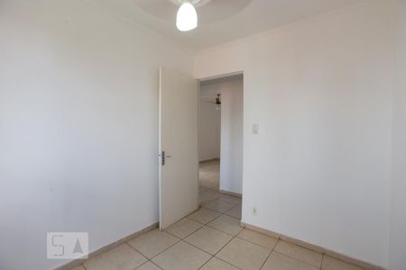 Apartamento para alugar com 77m², 3 quartos e 1 vagaQuarto 2