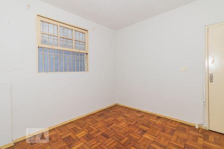 Quarto 2 de casa para alugar com 2 quartos, 65m² em Vila Mazzei, São Paulo