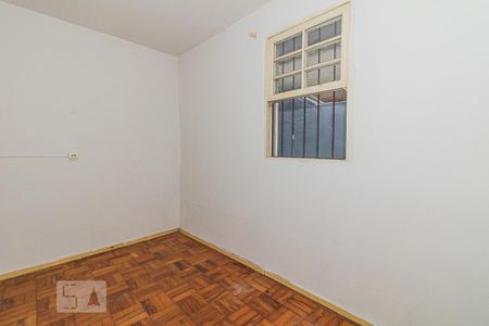 Quarto 1 de casa para alugar com 2 quartos, 65m² em Vila Mazzei, São Paulo