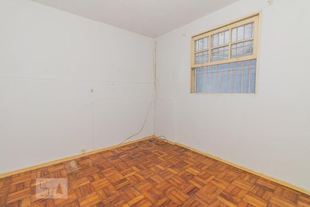 Quarto 2 de casa para alugar com 2 quartos, 65m² em Vila Mazzei, São Paulo
