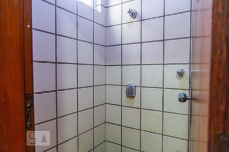 Apartamento para alugar com 90m², 2 quartos e 1 vaga Apartamento para alugar com 90m², 2 quartos e 1 vagaBanheiro de Serviço