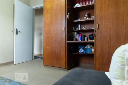 Casa à venda com 176m², 3 quartos e 2 vagasQuarto 2