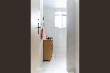 Casa à venda com 176m², 3 quartos e 2 vagasBanheiro 1