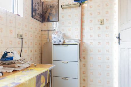 Casa à venda com 176m², 3 quartos e 2 vagasÁrea de Serviço